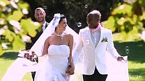 hd here cums the bride best