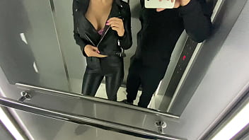 hd on flash in public elevetor and cum in pussy best