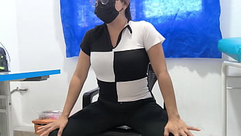hd cholita showing her shaved pussy best
